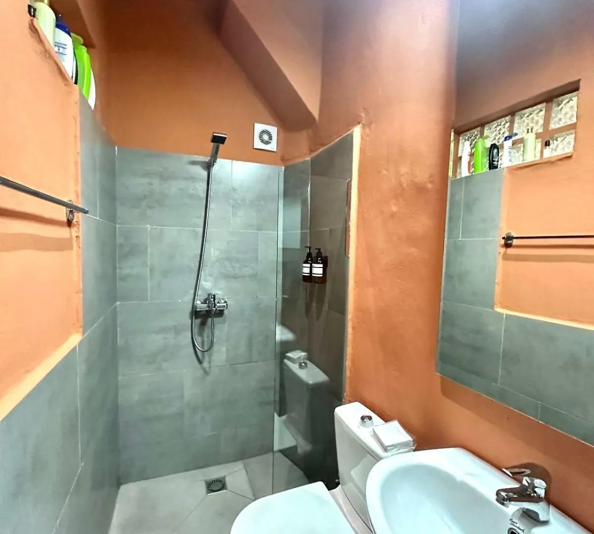 Cozy Studio At Taiwan Citycenter Τίρανα